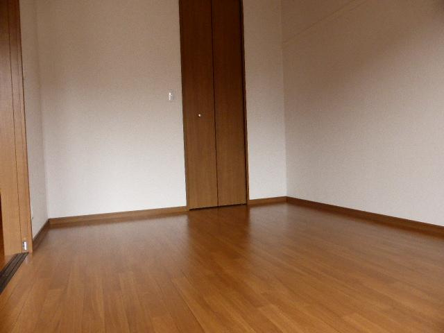 イーストパークＵＲＡＷＡ　２