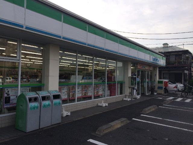 サラス　オーロの周辺|ファミリーマート春日部粕壁店まで351ｍ