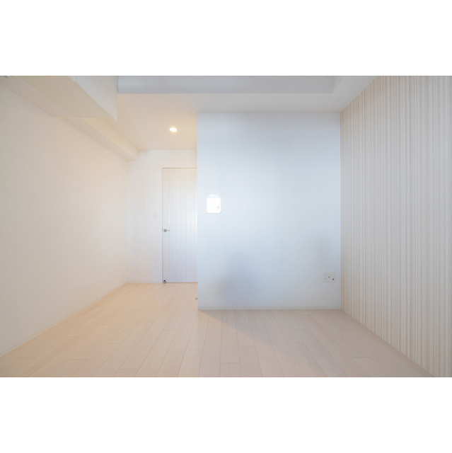 SERENiTE福島sceltoの居間・リビング