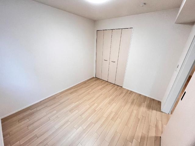 カーサ牛田本町の内装|洋室