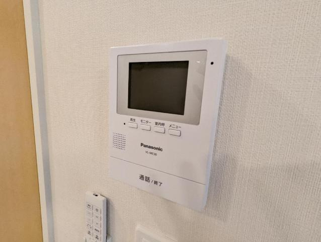 エールストの内装|カメラ付インターホン