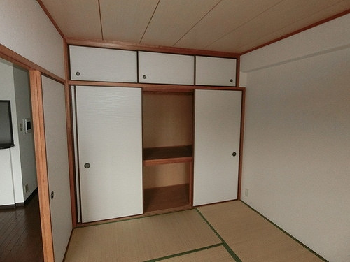 ライオンズマンション和歌山関戸壱番館の居間・リビング|和室　※前回募集時／２０２３年１１月の写真