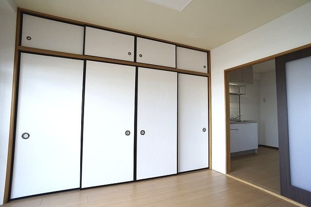 クレストヴィラヒヨシの収納