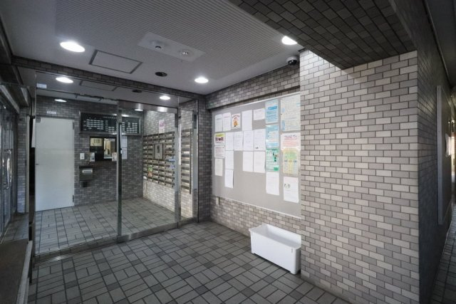 ライオンズマンション生麦南のエントランス