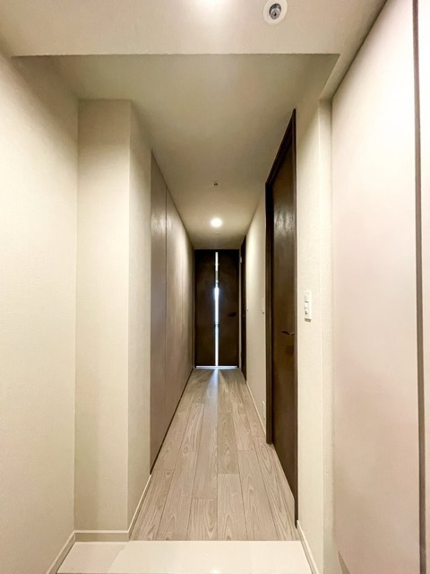 ロイヤルパークス有明の玄関|※写真は同タイプ住戸です。