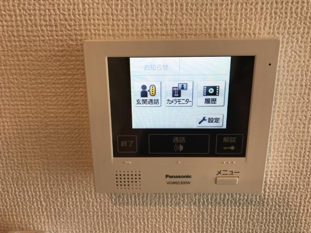 ポートレブニーの内装|カメラ付インターホン