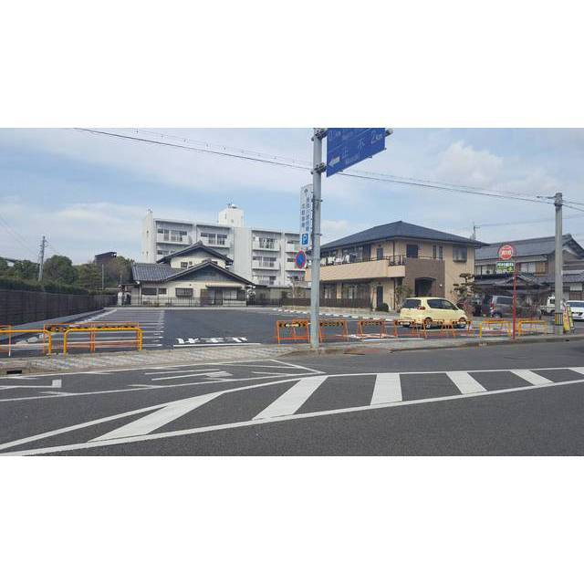 岐阜市長良福光の駐車場の駐車場