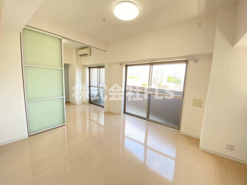 港区南麻布２丁目の賃貸マンションの居間・リビング