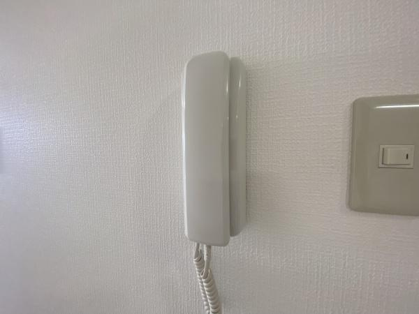 川忠ビルのエントランス|★綺麗な室内★
