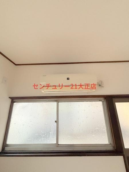 泉尾3丁目貸家の洋室