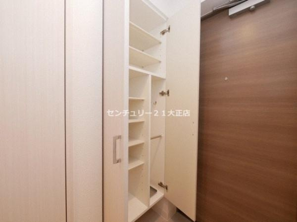 エスプレイス大阪ガルフレジデンスの収納