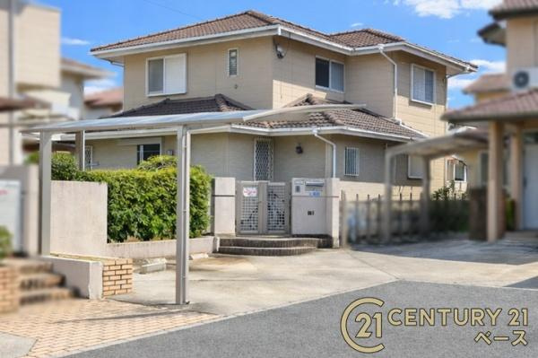 北葛城郡広陵町馬見南５丁目の中古一戸建の外観|■現地撮影写真■昭和６３年３月 新築・令和８年８月 室内リフォーム済！室内の仕様にこだわった落ち着きのある邸宅です！お気軽にお問い合わせください！