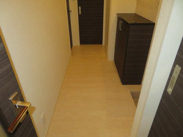 姫路市飾磨区構３丁目の賃貸マンションの内装