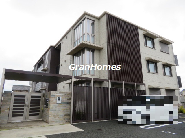 姫路市飾磨区構３丁目の賃貸マンションの外観