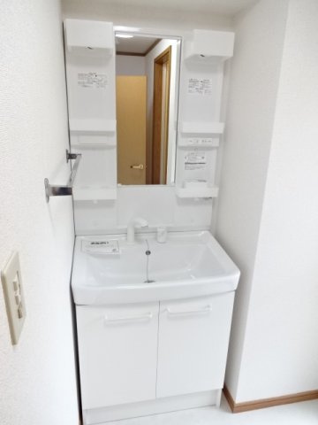 アーバンヒルズ黒笹Ａの洗面所