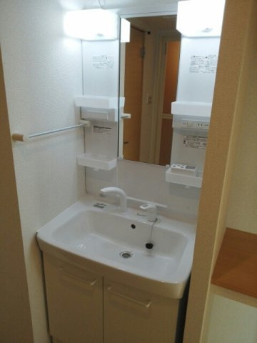 ＲＥＶＥの洗面所