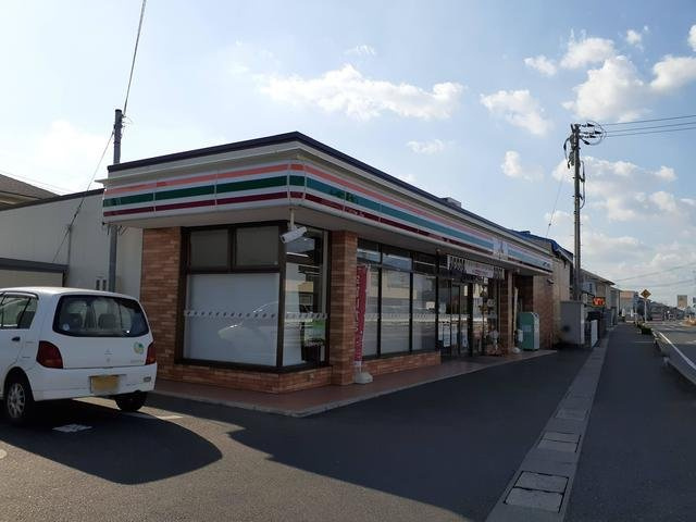 ＲＥＶＥの周辺|セブンイレブン岡山浦安本町北店まで130m