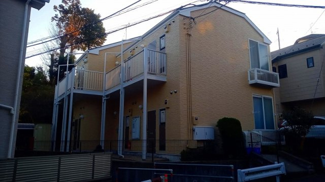 レオパレスパステルランドの外観
