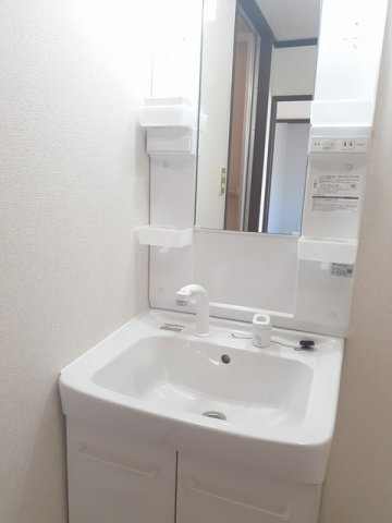 グリーンヒル滝の水の洗面所