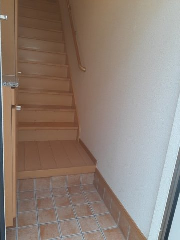 ルトゥール豊の玄関