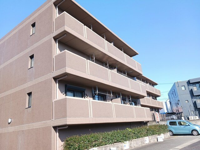 ソレアード山香の外観