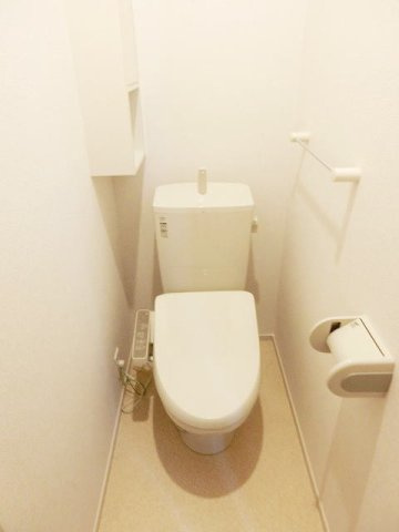 コンフォールのトイレ