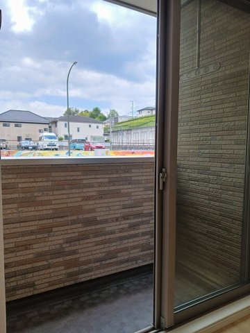ジュネスのバルコニー