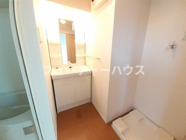 サニーグランデの洗面所|忙しい朝には欠かせない洗面所です