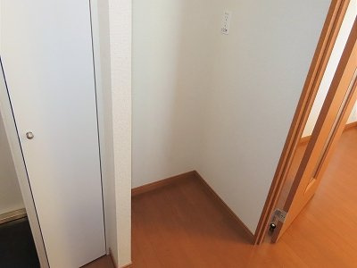 レオパレスリヴェールのその他|冷蔵庫置き場