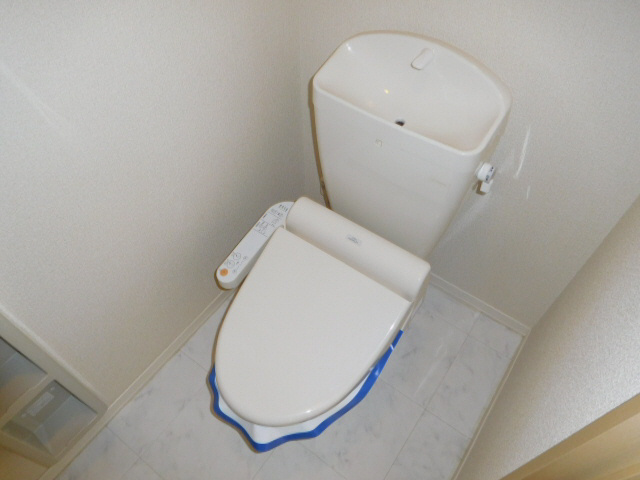 姫路市花田町小川のハイツのトイレ
