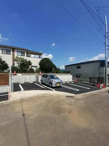 コンフォートＢの駐車場