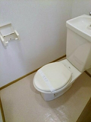 エルディムシャルマンＢのトイレ