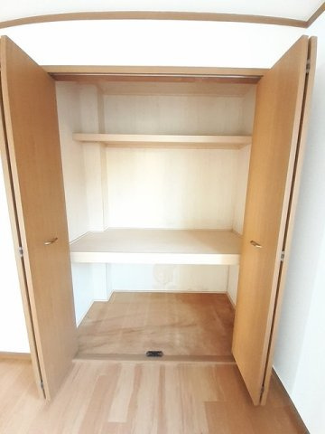 エクセレントパレス中原の収納