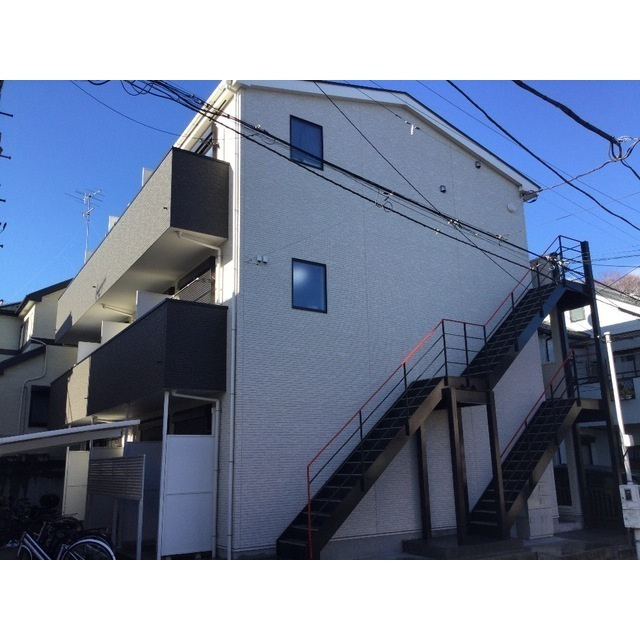 クレド橋本の外観