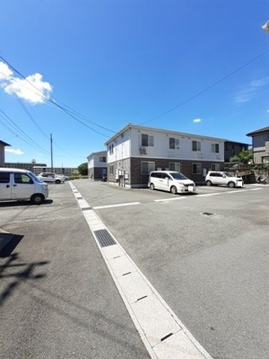 【駐車場】 | フルスナーエＡ