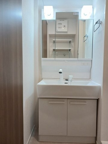 ヒカルサ市原姉ヶ崎ウエストの洗面所