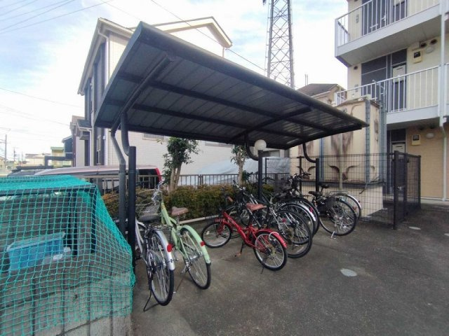 レオパレスやまもものその他