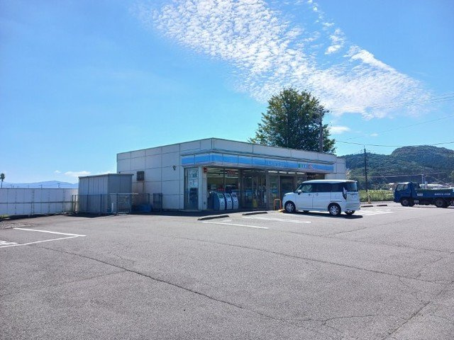 ポライトリー　Ⅱの周辺|ローソン鹿屋郷之原町店まで650m