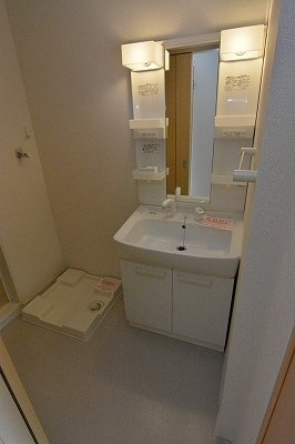 ポライトリー　Ⅱの洗面所