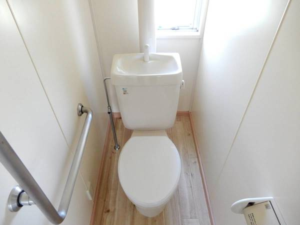 ビレッジハウスせんぼく1号棟のトイレ|ビレッジハウスの同一物件・同一タイプの間取りの写真です