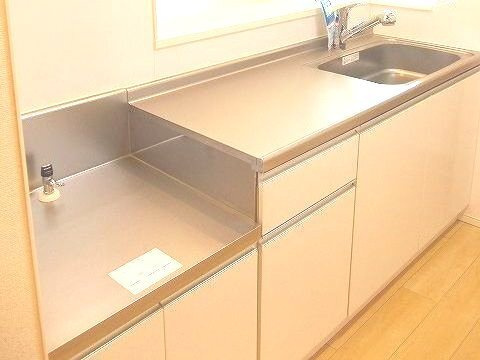 カーサ　プラシードⅠのキッチン|キッチンでお料理をお楽しみください