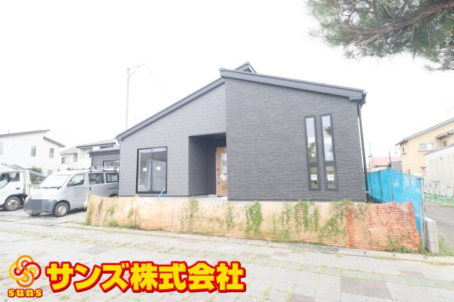 郡山市日和田町字南原　　　５号棟　　　日和田小学校、日和田中学区の外観|南東側から見た外観