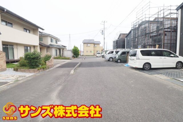 郡山市日和田町字南原　　　1号棟　　　日和田小学校、日和田中学区の外観|北側前面道路