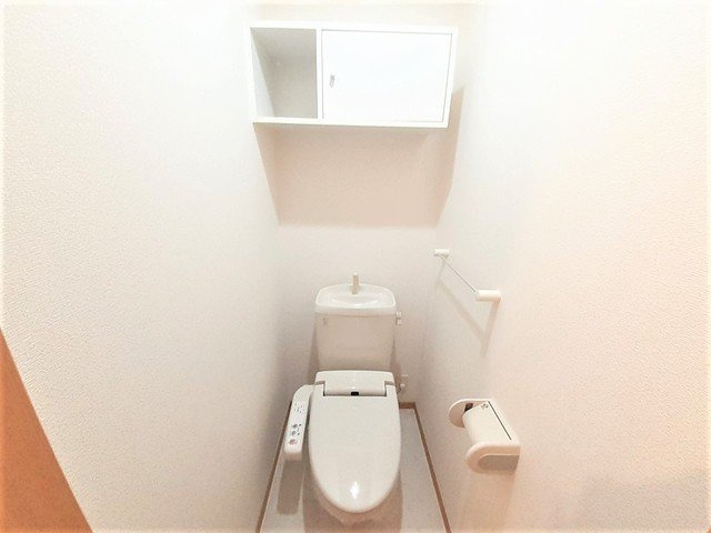 ライフコート東唐津Ａのトイレ|落ち着いたトイレです