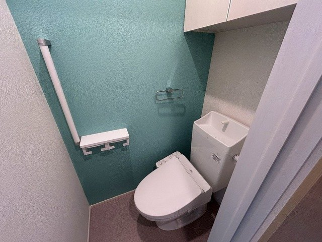 サニーガーデン　Ｉのトイレ|ゆったりとした空間のトイレです