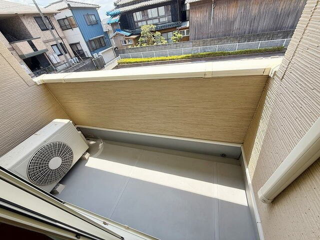 エスト　ウィステリアＢのバルコニー|バルコニー付きです