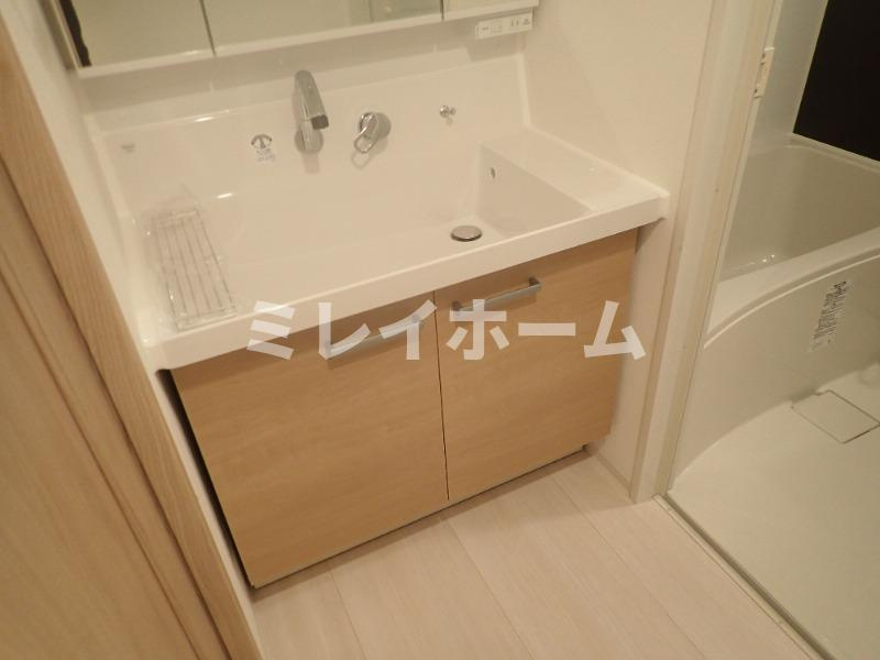 AKUA北品川の独立洗面台