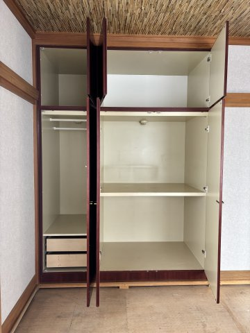 ルミエール学園町の収納