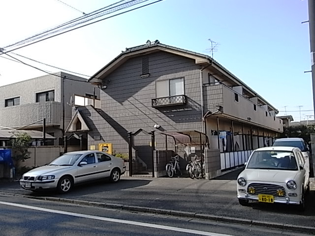 ルミエール学園町の外観