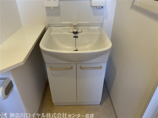 【独立洗面台】
